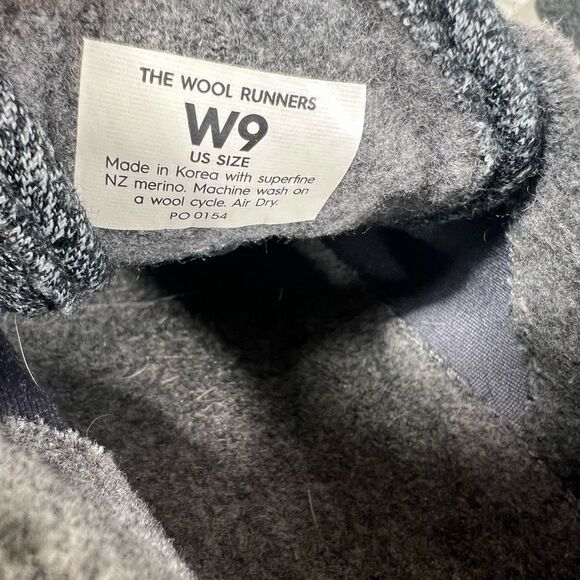Allbirds Womens 8 Wool Runners Sneakers Heather Gray‎ White Soles Size 9 - Picture 9 of 9